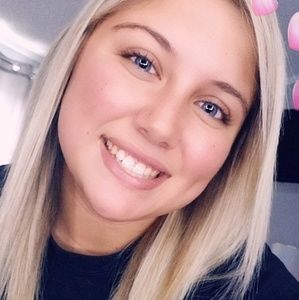 Meet your Posher, Billie